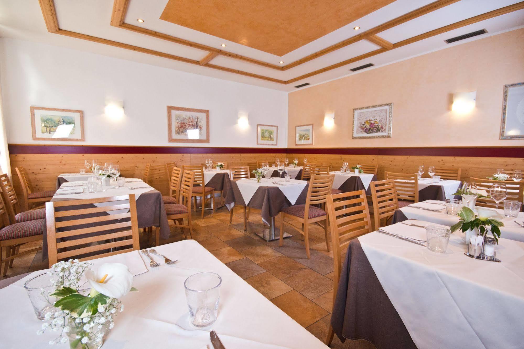 Hotel Martinelli Ronzo-Chienis Dış mekan fotoğraf